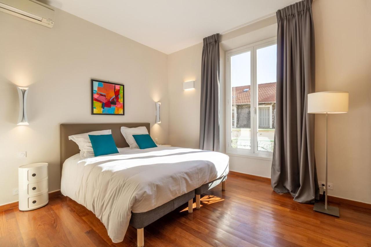 Market Square 2 Bedrooms 2 Baths Ac Private Garage